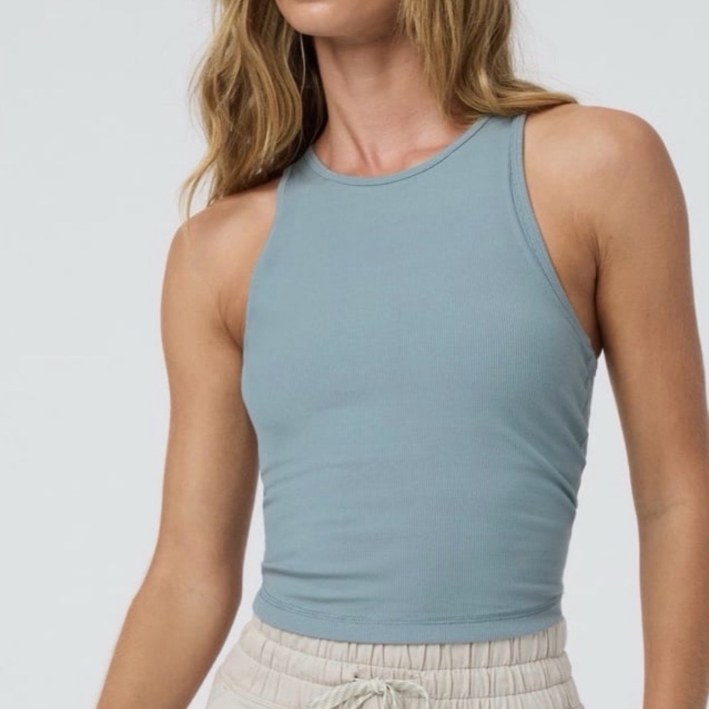 Vuori Womens Elevation Pylo tank XS